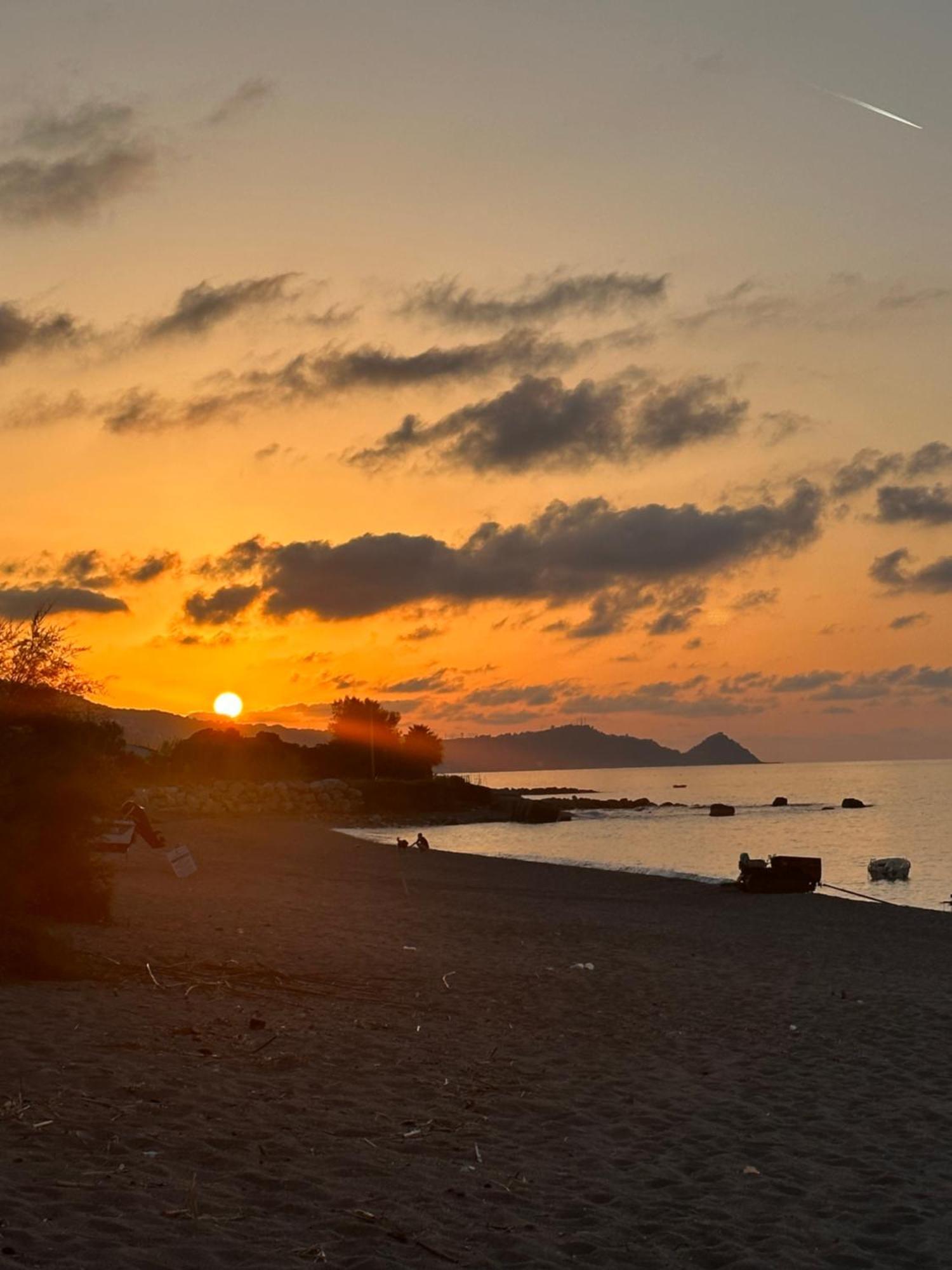 Ad Apartment Capo d'Orlando Luaran gambar